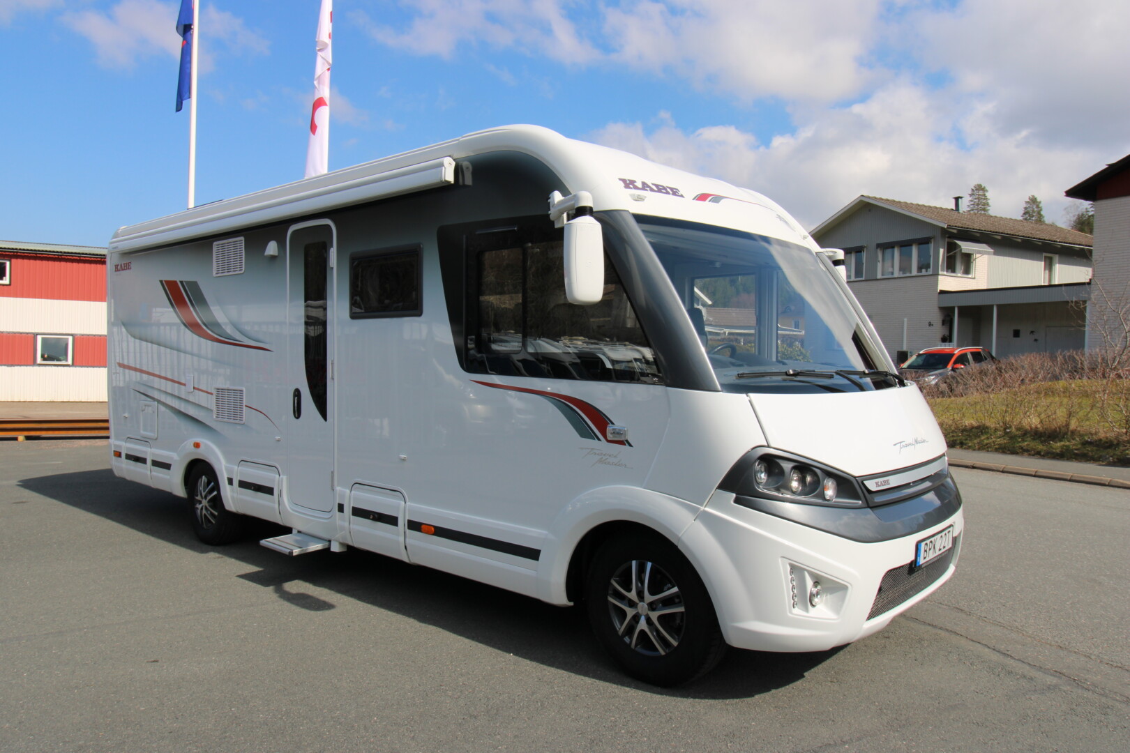 Kabe TM i 760 LXL 2019 Automat 180 HK